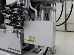 Universal Die-Casting Machine MR 1500 PB - Thermocouple plugs for control mold temperature